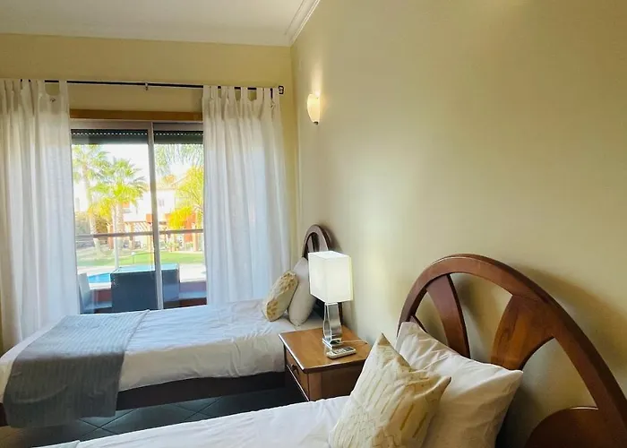 度假居 Santa Maria G By Check-in Portugal *